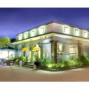 **** Hotel The Banyumas Indonesien